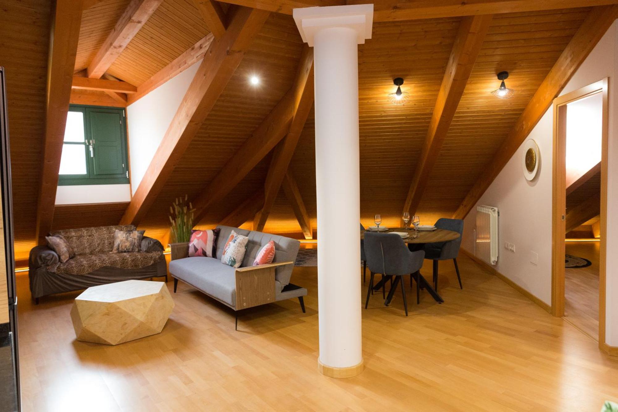Apartamentos San Pedro Regalado Valladolid Bagian luar foto