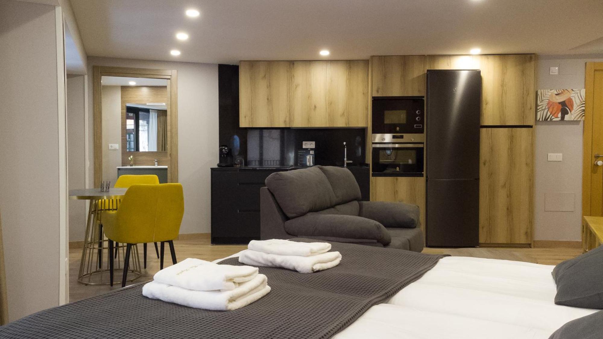 Apartamentos San Pedro Regalado Valladolid Bagian luar foto