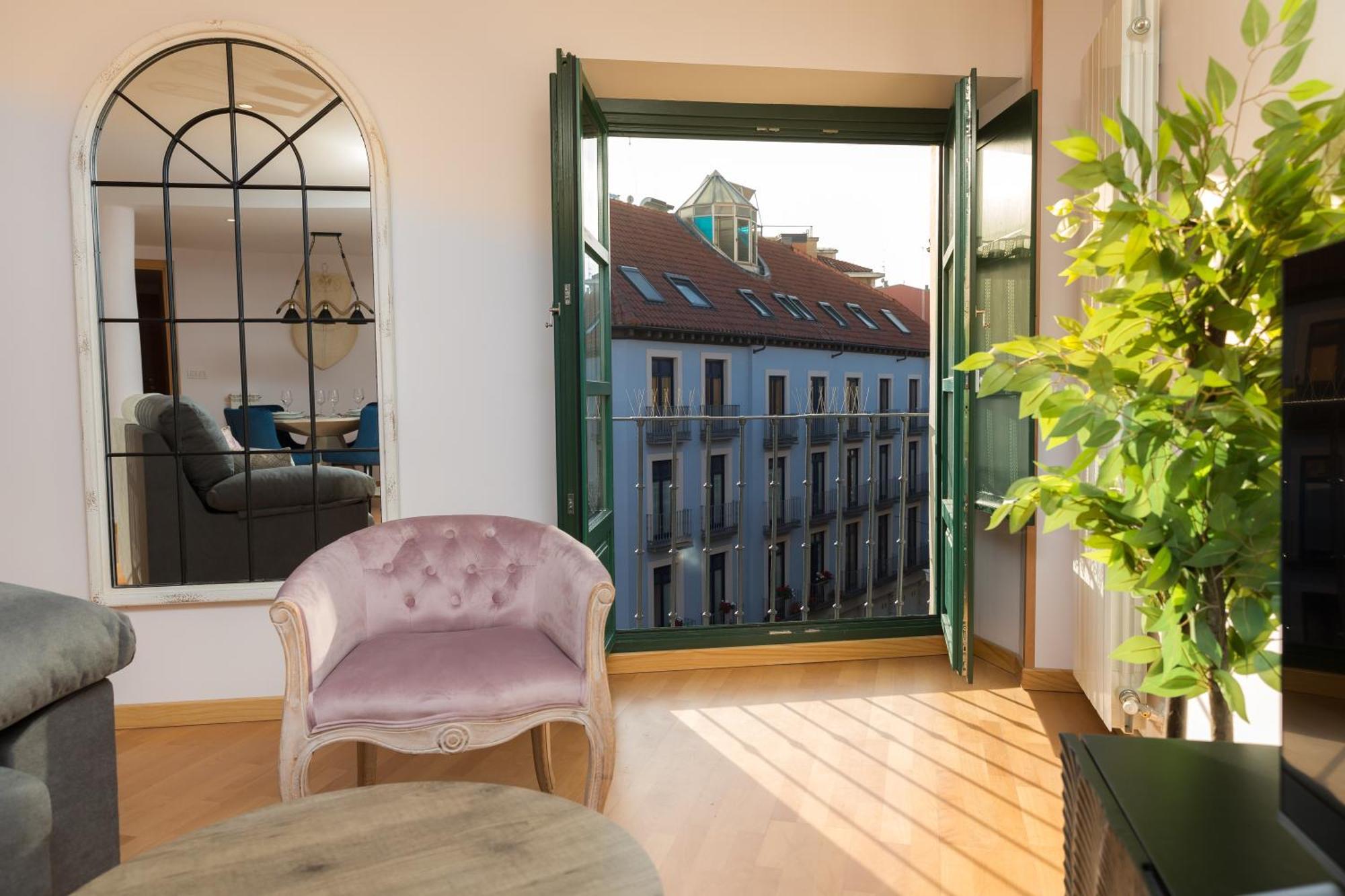 Apartamentos San Pedro Regalado Valladolid Bagian luar foto