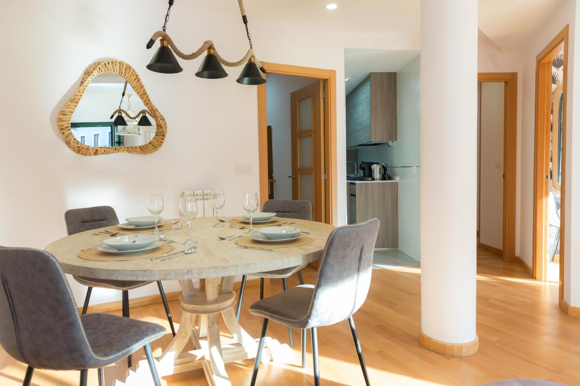 Apartamentos San Pedro Regalado Valladolid Bagian luar foto