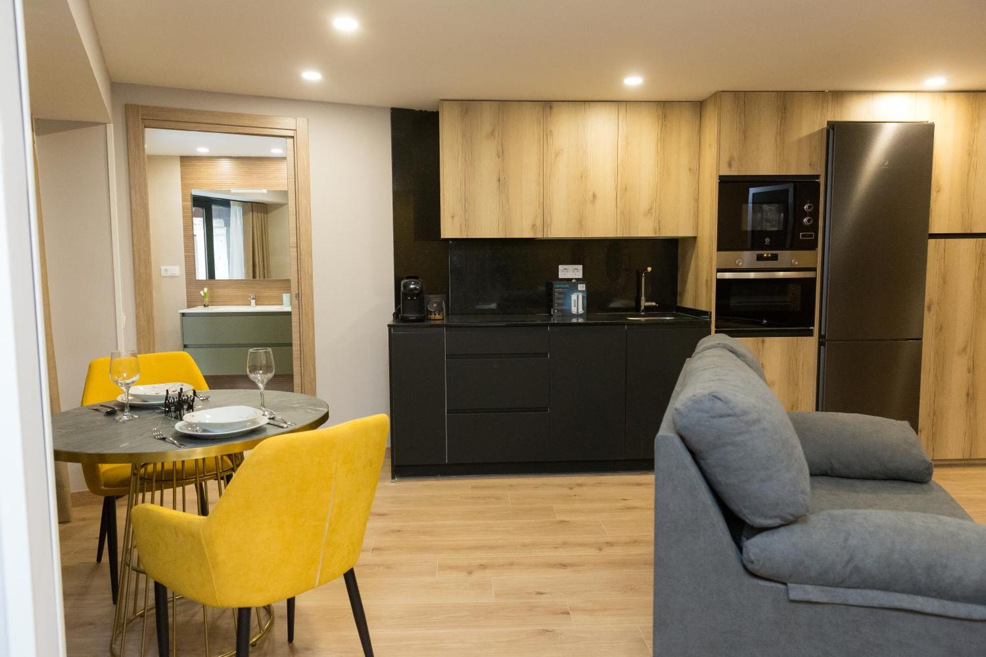 Apartamentos San Pedro Regalado Valladolid Bagian luar foto